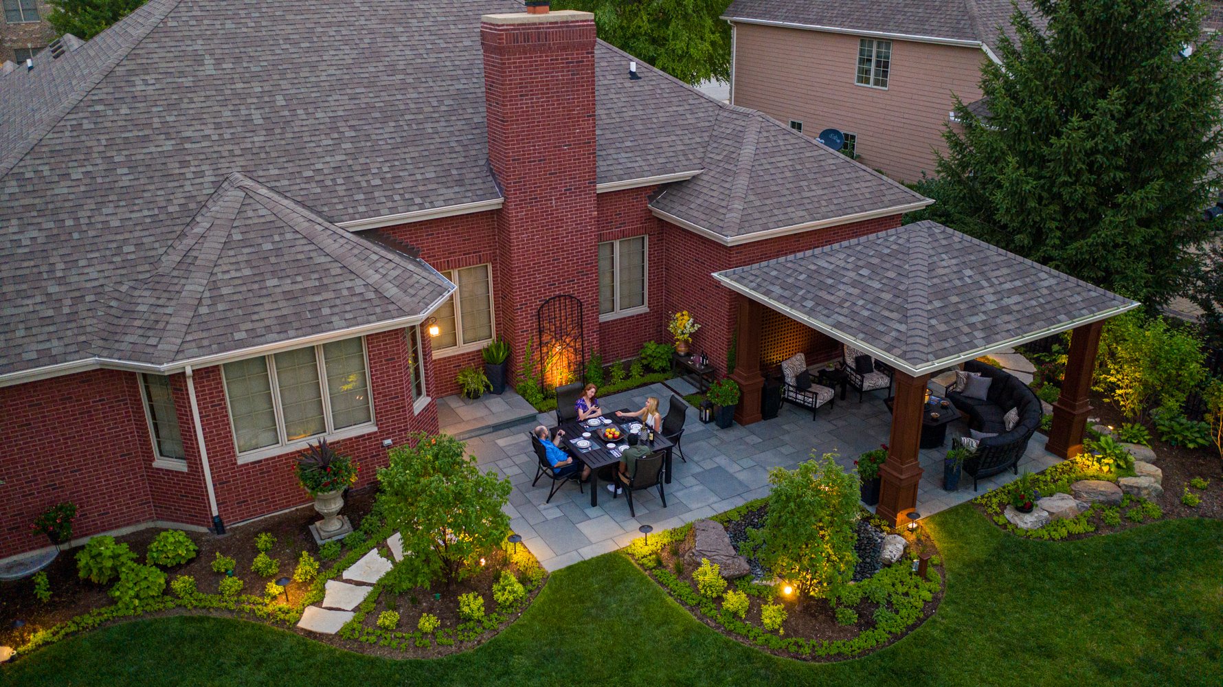 7 Landscaping Ideas for Your Windy Backyard